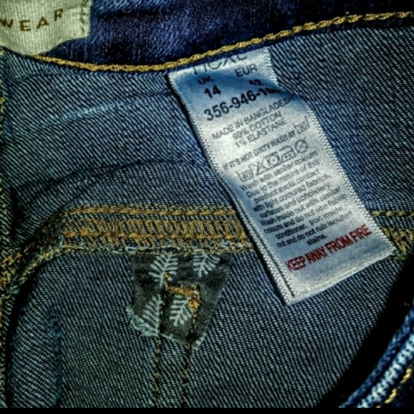 Next Beachwear Denim Lace Shorts Size 10 NWOT - Picture 7 of 8